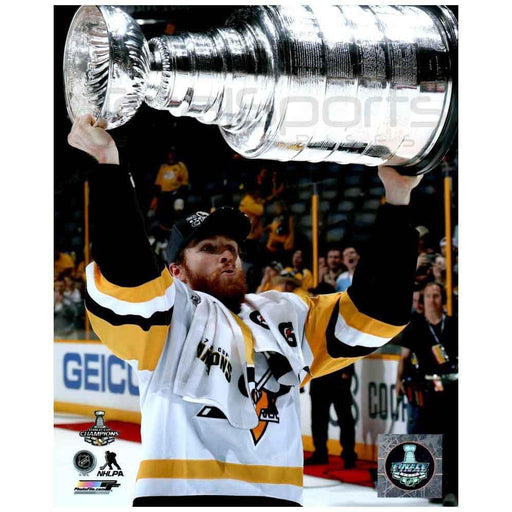 Scott Wilson Holding 2017 Stanley Cup 8x10 - Unsigned