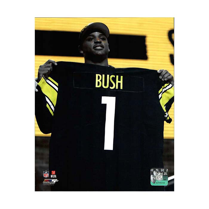Devin Bush Holding #1 Jersey @ Draft Unsigned 8x10 Photo