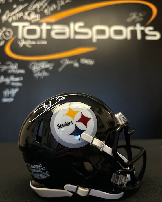 Facebook Auction: DeShon Elliott Autographed Speed Mini Helmet