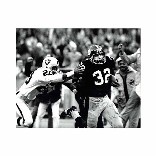 Franco Immaculate Reception Grabbed By Raiders Unsigned 8X10