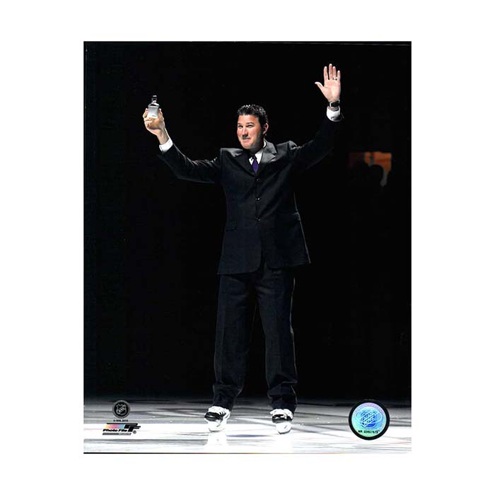 Mario Lemieux In Suit Holding Water Unsigned 8x10 Photo