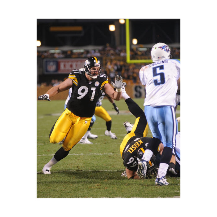 Pre-Sale: Aaron Smith Signed vs Titans 8x10 Photo