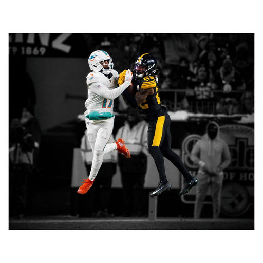 Pre-Sale: Asante Samuel Jr Signed Spotlight INT vs Miami 8x10 Photo