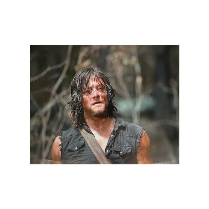 Walking Dead Norman Reedus Close-Up Unsigned 16X20 Photo