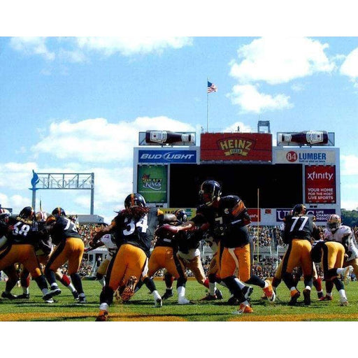 Ben Roethlisgberger Hand Off To Deangelo Williams Scoreboard In Background Unsigned 16x20 Photo