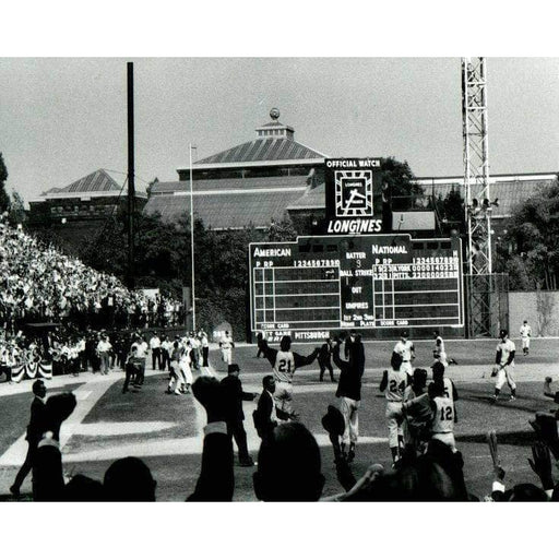 Bill Mazeroski Home Run With Clemente Unsigned 16x20 Photo