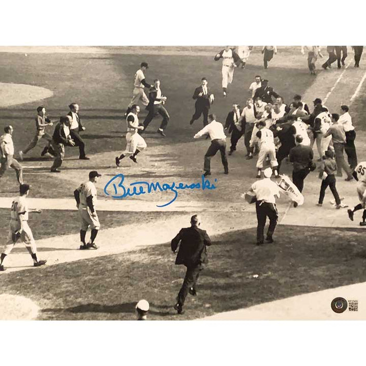 Bill Mazeroski Signed 1960 World Series Pre-Mobbed Far View 11x14 Phot ...