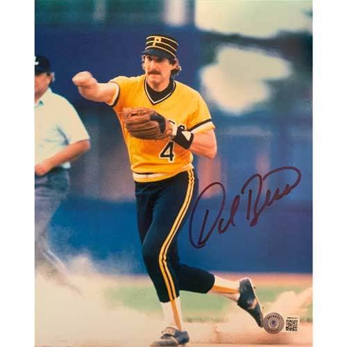 Dale Bera Autographed Throwing 8x10 Photo