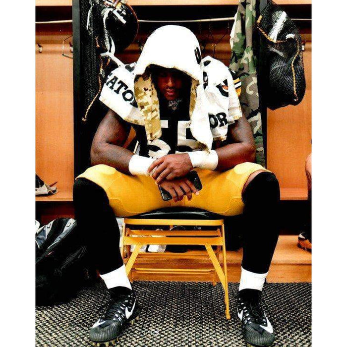 Devin Bush On Chair In Locker Room Color Unsigned 8X10 Photo