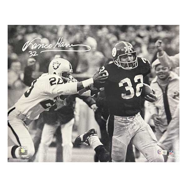 Franco Harris Signed Immaculate Reception Front View 16x20 Black And White Photo