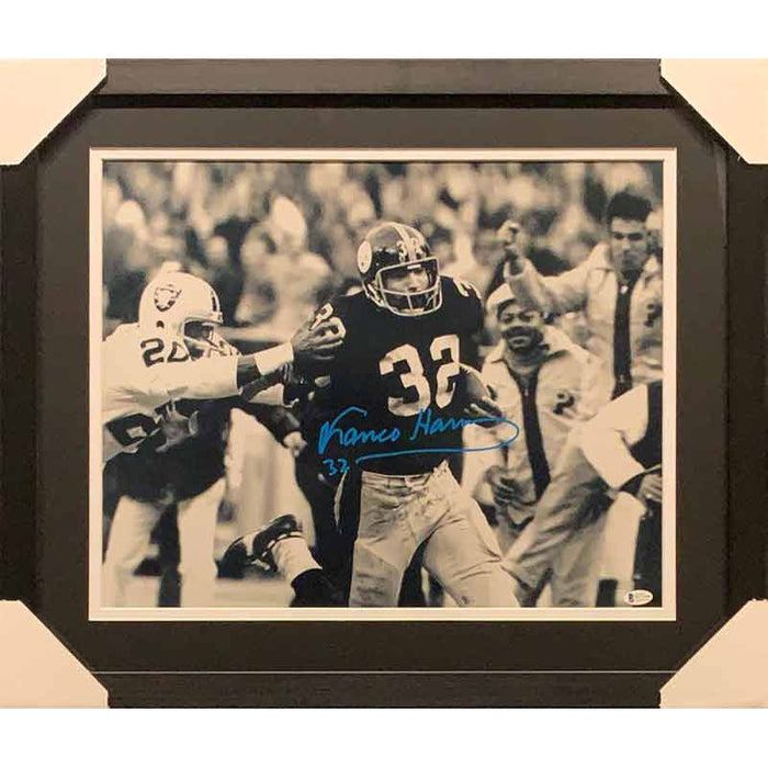 Franco Harris Signed Immaculate Reception Stiff Arm 16x20 Black And White Photo - Professionally Framed (No Nameplate)
