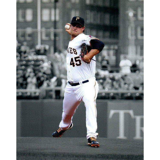Gerrit Cole Pitching Full Length In White Jers. Spotlight Unsigned 16X20 Photo