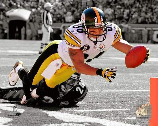 Fan Photos STEELERS Hines Ward UNSIGNED Dicing for Pylon 8x10 Photo