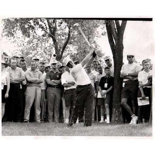 Jack Nicklaus Swinging In Front Of Crowd Unsigned Old Time Photo