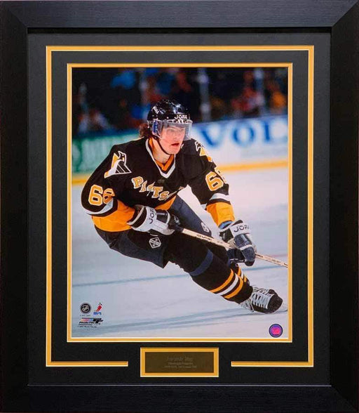 Sidney Crosby Pittsburgh Penguins Signed Framed 8x10 Close-Up Photo - NHL  Auctions