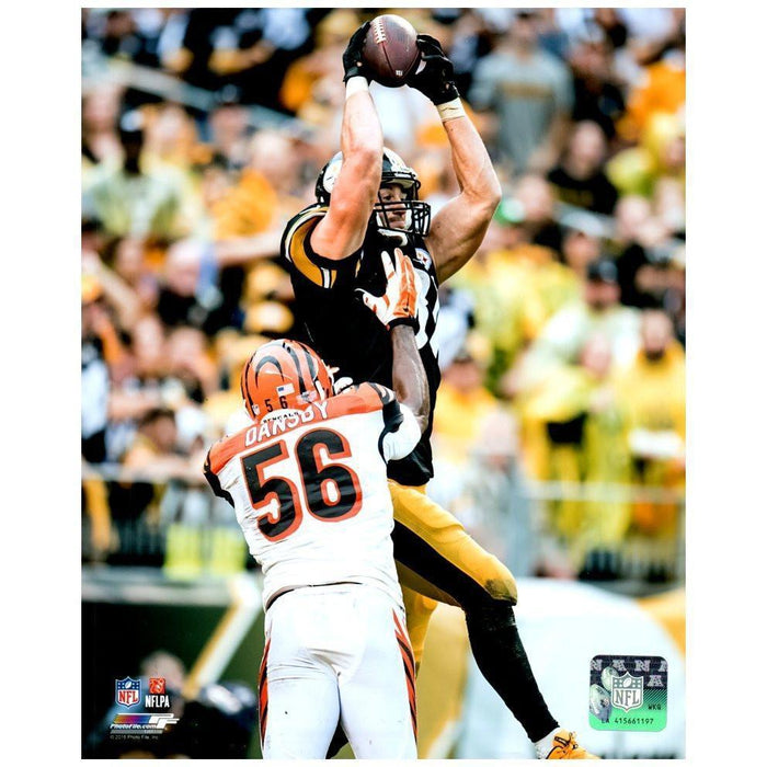 Jesse James Over Dansey 8x10 Photo - Unsigned