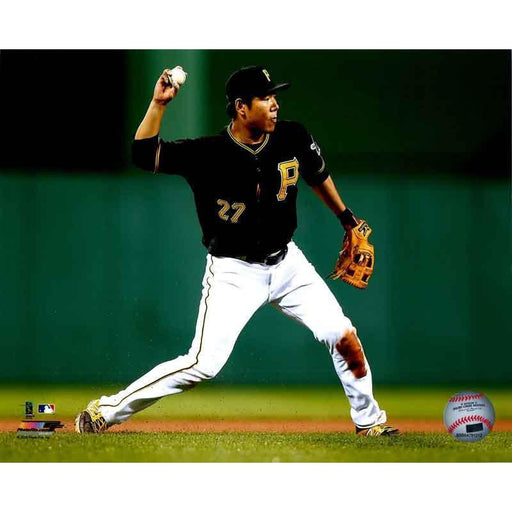 Jung-ho Kang Throwing in Black 8x10 - Unsigned
