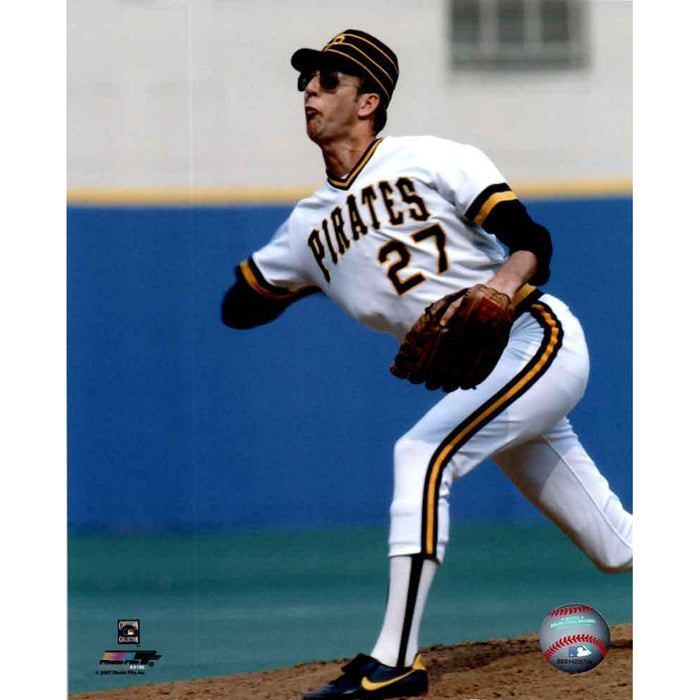 Kent Tekulve Throwing In White Unsigned 8X10 Photo