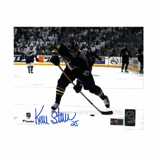 Kevin Stevens Autographed Shooting Puck 8X10 Photo