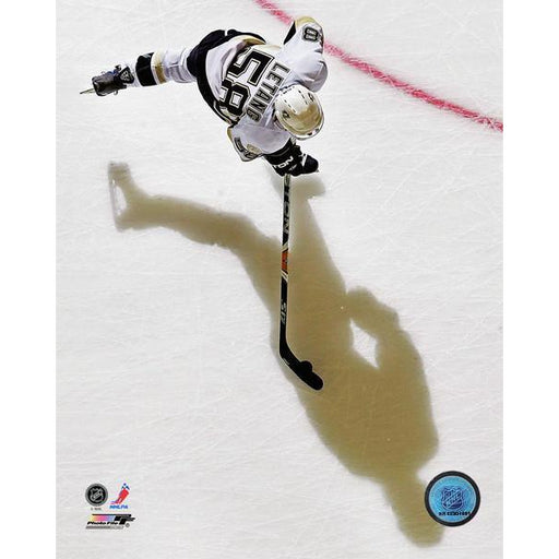 Kris Letang Overhead 8x10 Photo - Unsigned