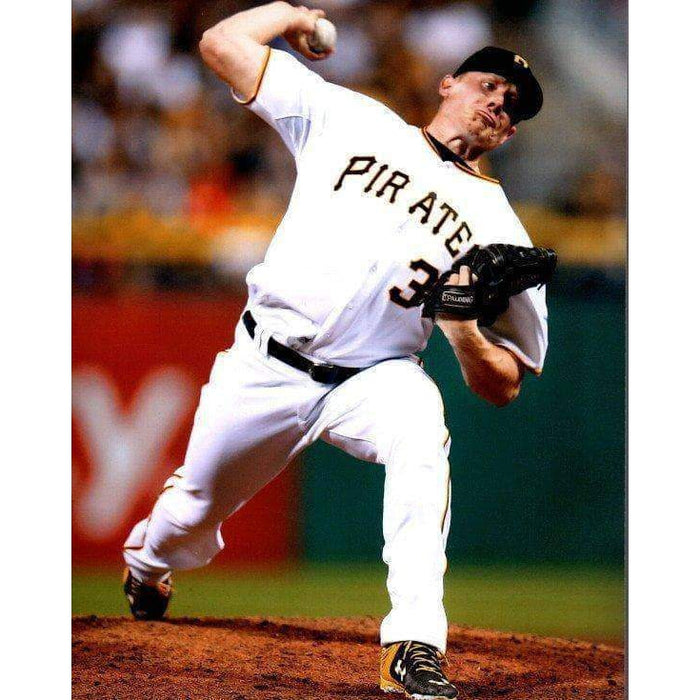 Mark Melancon Throwing Ball In White Vertical Front View Unsigned 16X20 Photo