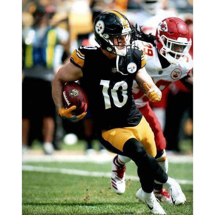Ryan Switzer Running With Football Front View Vs Chiefs Unsigned 8X10 Photo