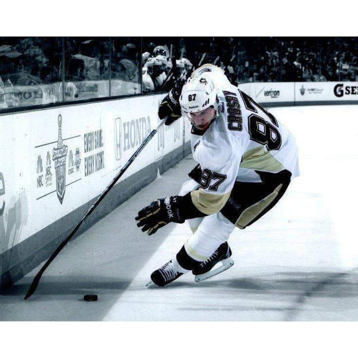 Sidney Crosby Close Up In White Skating Horizontal Unsigned 16X20 Photo