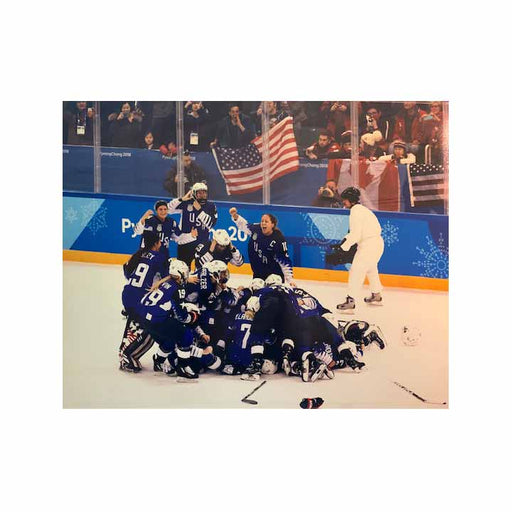 USA Women's Olympic Hockey Celebrating in Front of Goal Unsigned 16x20 Photo